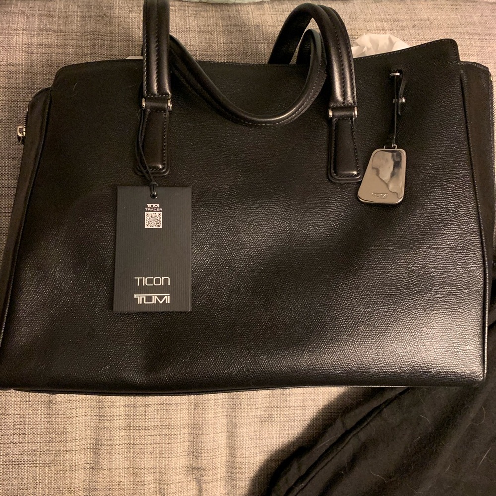 Tumi Tote bag